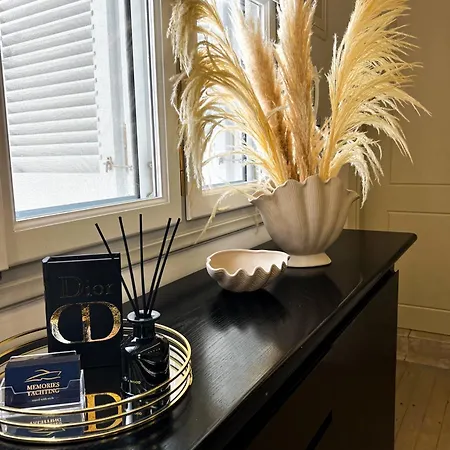 Apartment Pearl House